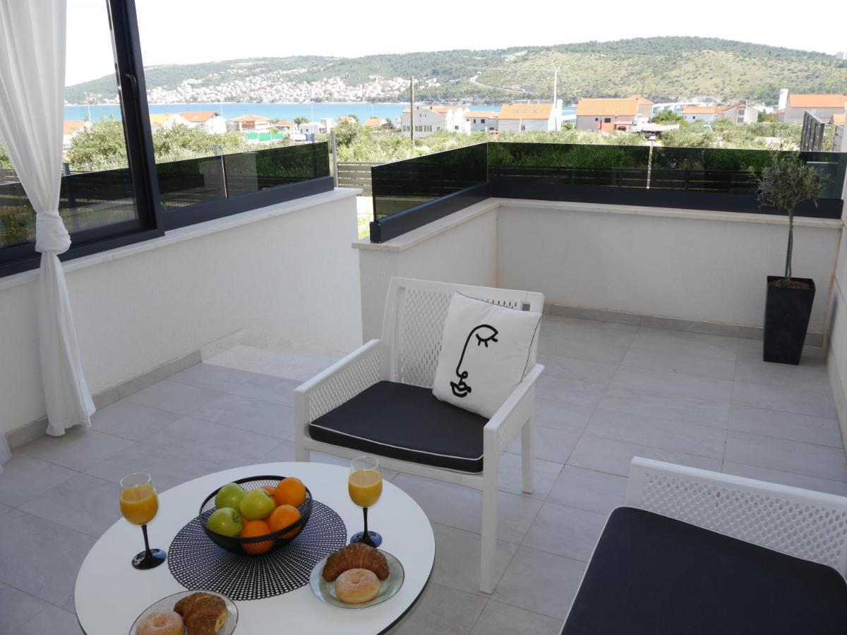 Apartment "Mon Ami" Trogir Buitenkant foto